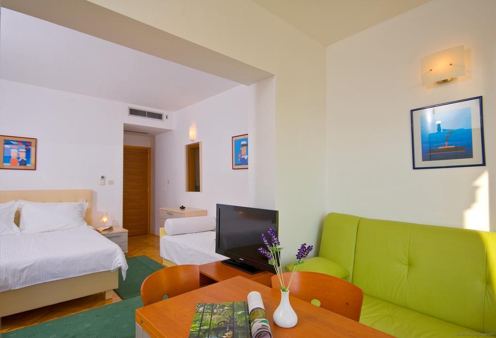 Apartments Villa Medic เบรลา ภายนอก รูปภาพ